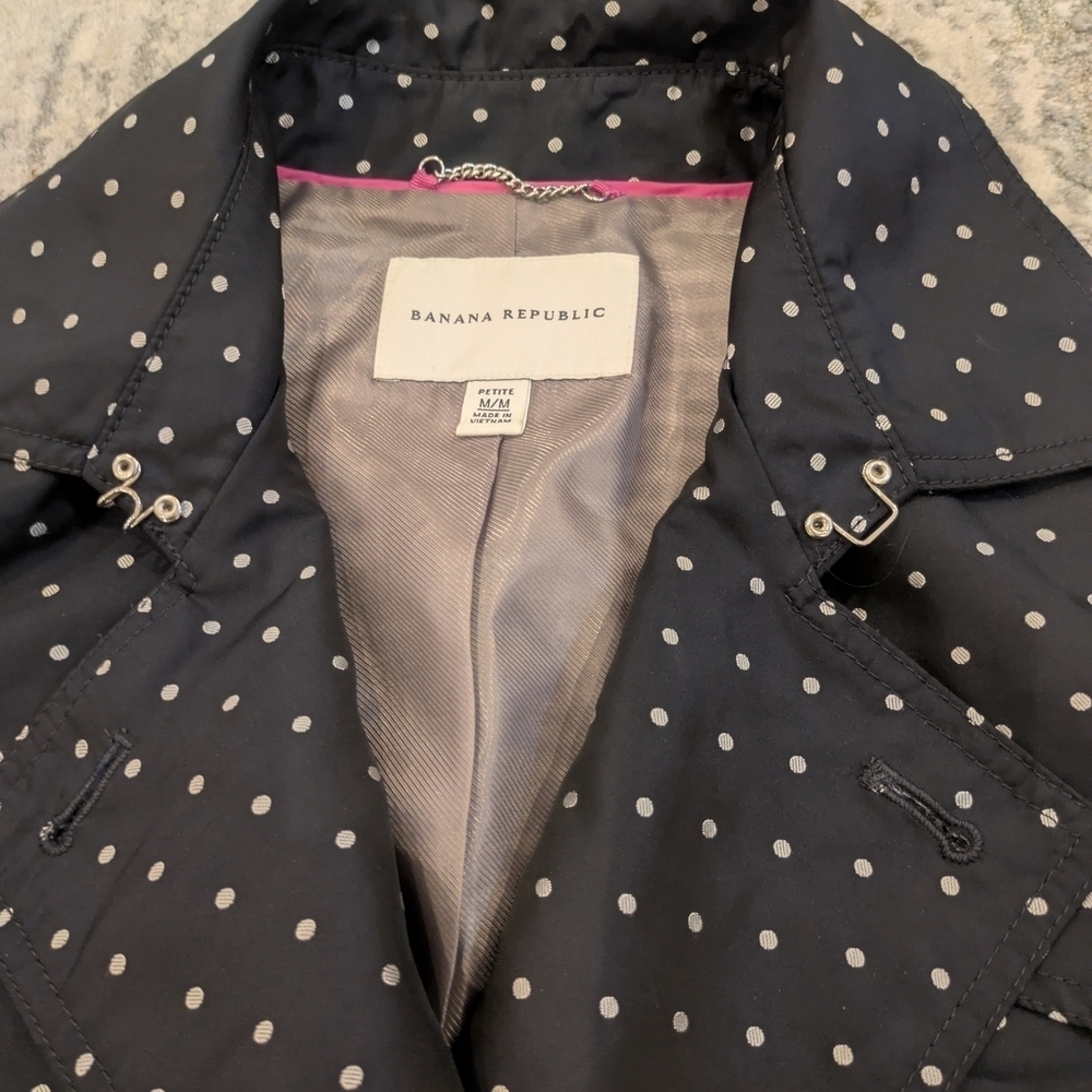 Banana Republic Polka Dot Trench Coat Blue White Belted Women’s M Rain Jacket - Picture 10 of 10